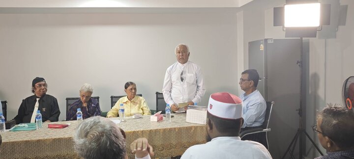 ရန်ကုန် မြို့ ဇိနသ် အစ္စလာမ်ခမ်းမတွင် အနှစ် ၁၅၀၀ ပြည့်နှစ် မဟာတမန်တော် (ဆွ)  နေ့အခမ်းအနား ကျင်းပရေး ဗဟို ကော်မတီ ညှိနှိုင်း  အစည်းဝေးကျင်းပ ။ ။ Photos