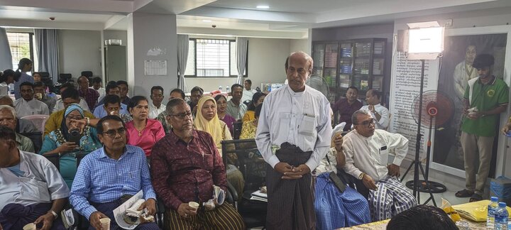 ရန်ကုန် မြို့ ဇိနသ် အစ္စလာမ်ခမ်းမတွင် အနှစ် ၁၅၀၀ ပြည့်နှစ် မဟာတမန်တော် (ဆွ)  နေ့အခမ်းအနား ကျင်းပရေး ဗဟို ကော်မတီ ညှိနှိုင်း  အစည်းဝေးကျင်းပ ။ ။ Photos