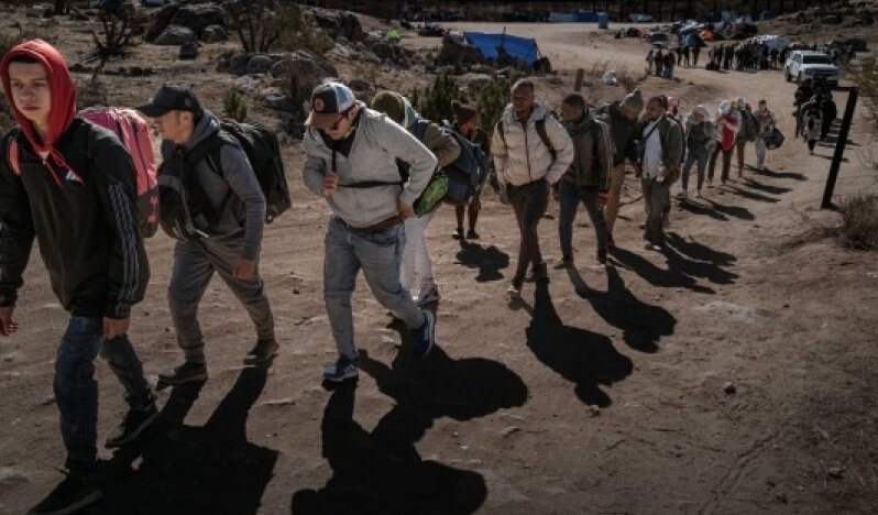 ABD, göçmenleri sınır dışı etmek için Uganda ve Honduras ile anlaştı