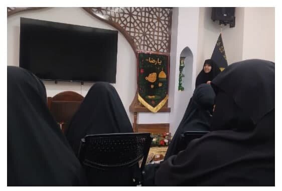 برگزاری مرثیه آفتاب؛ سوگواره بانوان آذری زبان در حرم مطهر رضوی