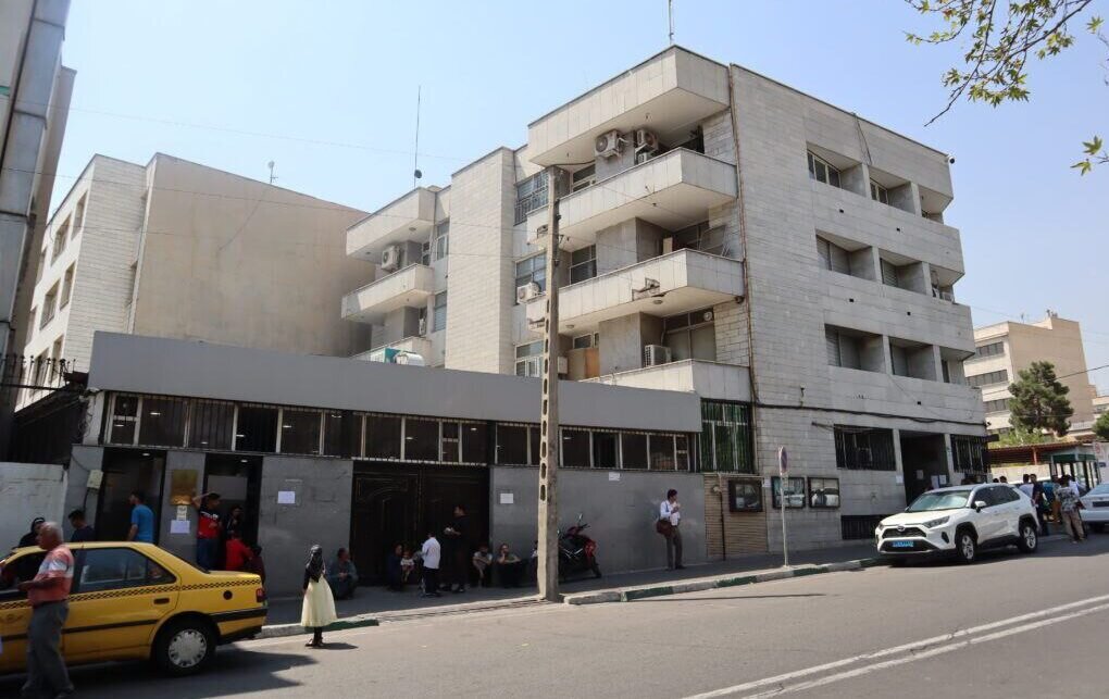 تسهیل در تمدید کارت آمایش اتباع افغانستان در ایران