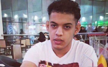 Rezim Saudi Eksekusi Seorang Remaja Syiah