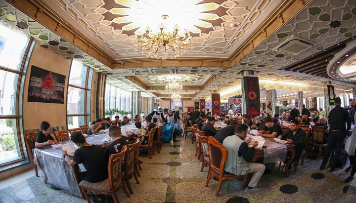 تقرير مصور/ مدينة سيد الأوصياء (ع) قدمت مختلف الخدمات لزوار الأربعين في محور (كربلاء - بغداد)