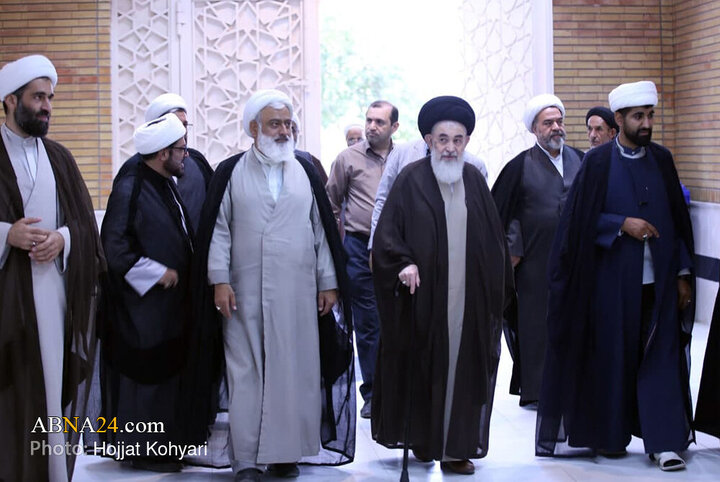 گردهمایی علما و روحانیون شهر شیراز با حضور آیت‌الله کریمی جهرمی