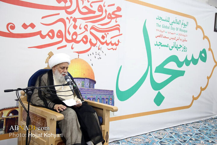 گردهمایی علما و روحانیون شهر شیراز با حضور آیت‌الله کریمی جهرمی