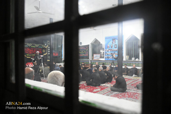 مراسم عزاداری شب ۲۸ صفر در روستای منگوده پیربازار استان گیلان