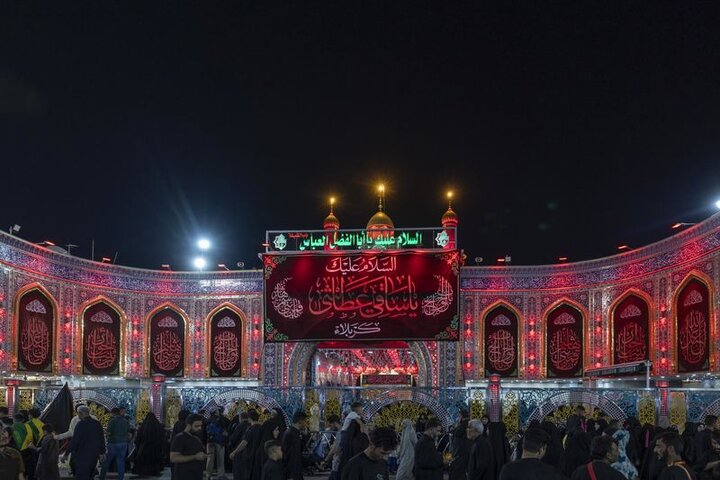 أجواء ليلة الجمعة الأخيرة من شهر صفر في كربلاء المقدسة