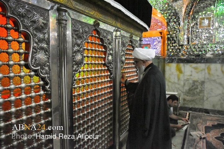 حضور  دبیرکل مجمع جهانی اهل‌بیت‌(ع) در آستان مقدس سید جلال‌الدین اشرف (ع)