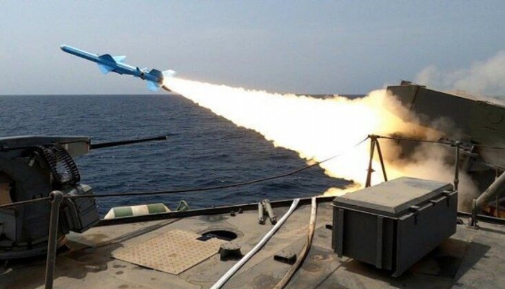 İran'da Askeri Tatbikat; Hedefler Başarılı Bir Şekilde Vuruldu