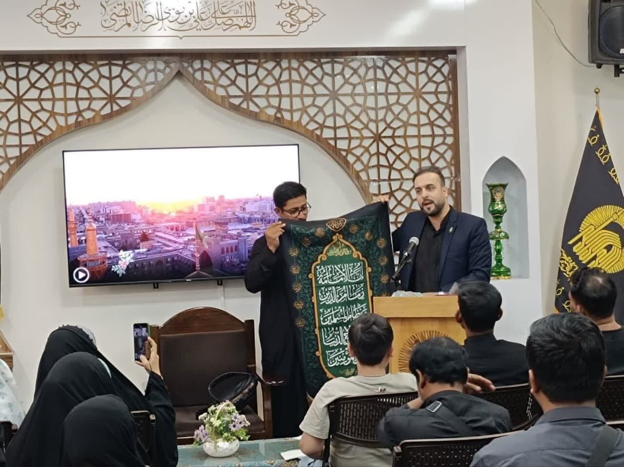 میزبانی حرم امام رضا(ع) از زائران شیعه کشور میانمار در پایان ماه صفر + تصاویر