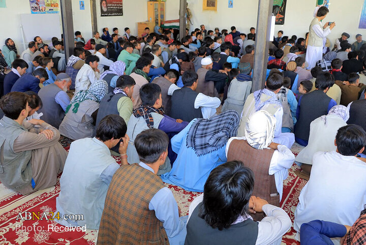 رهبر مجمع شیعیان افغانستان: مطالبات شیعیان و بحران کوچی‌ها نباید نادیده گرفته شود