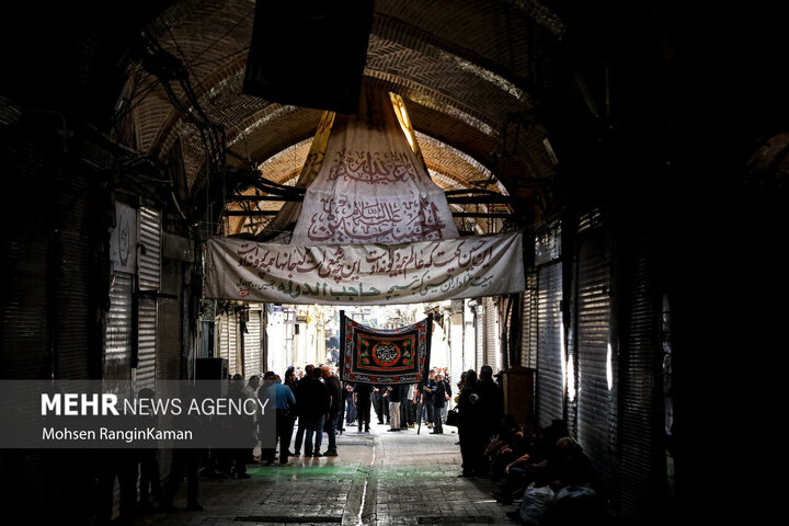 Photos: Mourning ceremony of 28th Safar at Tehran Grand Bazaar