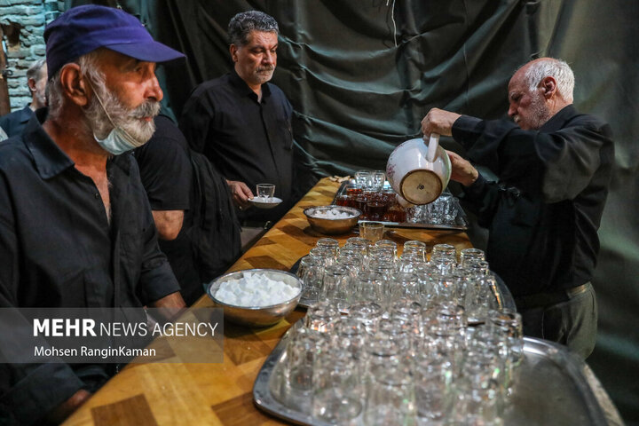 Photos: Mourning ceremony of 28th Safar at Tehran Grand Bazaar