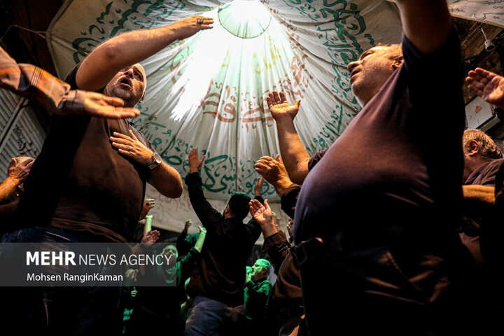 Photos: Mourning ceremony of 28th Safar at Tehran Grand Bazaar