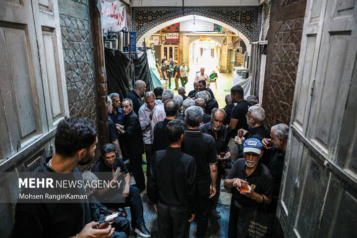 Photos: Mourning ceremony of 28th Safar at Tehran Grand Bazaar