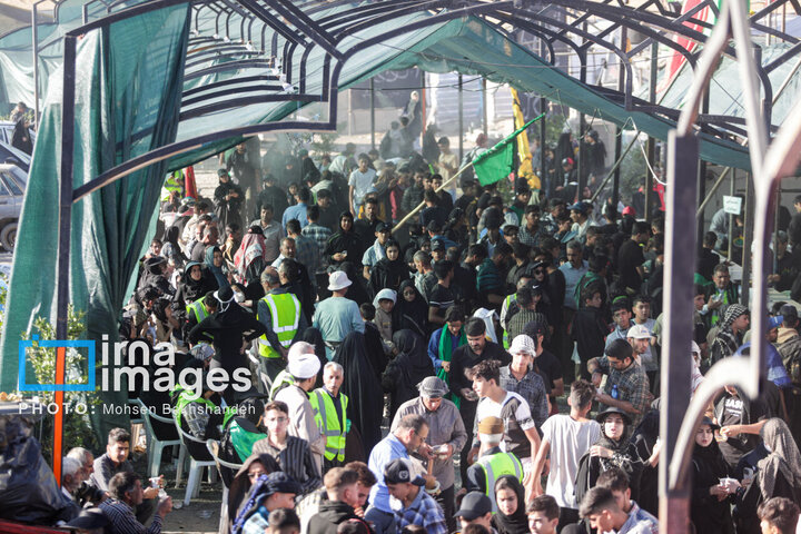 Photos: Pilgrims flock to Imam Reza holy shrine