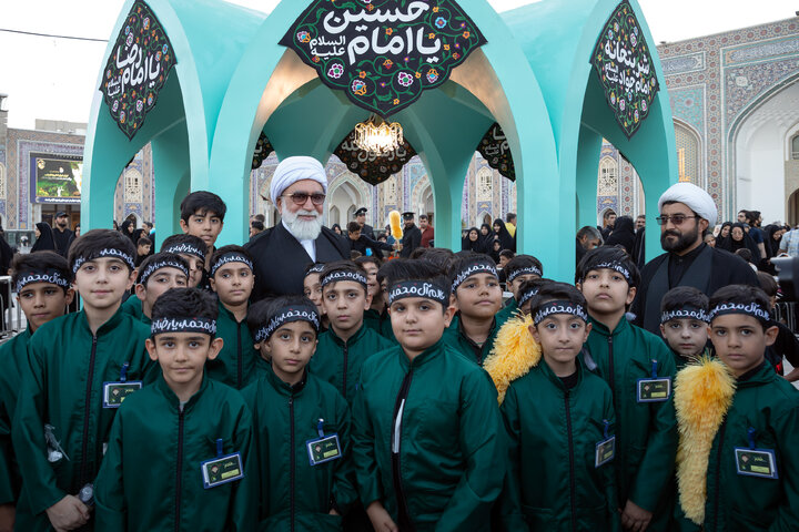 تقرير مصور/ متولي العتبة الرضوية المقدسة یتفقد مواكب خدمة العشرة الأخيرة من شهر صفر