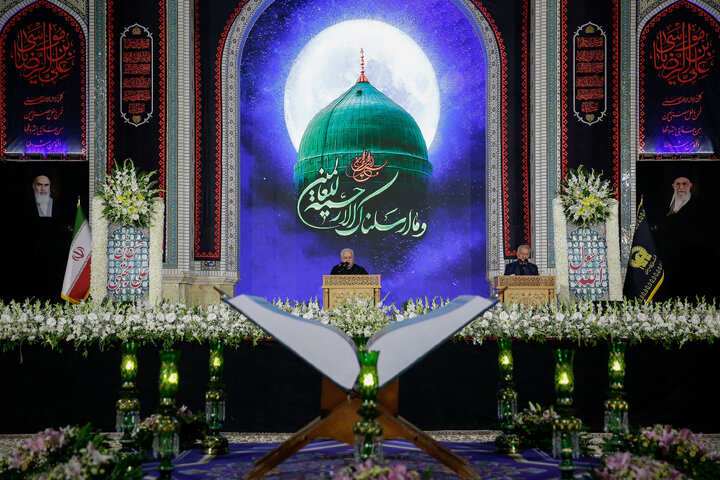 تقرير مصور/ عزاء بذكرى شهادة النبي (ص) «الأسوة الحسنة» في الحرم الرضوي الشريف