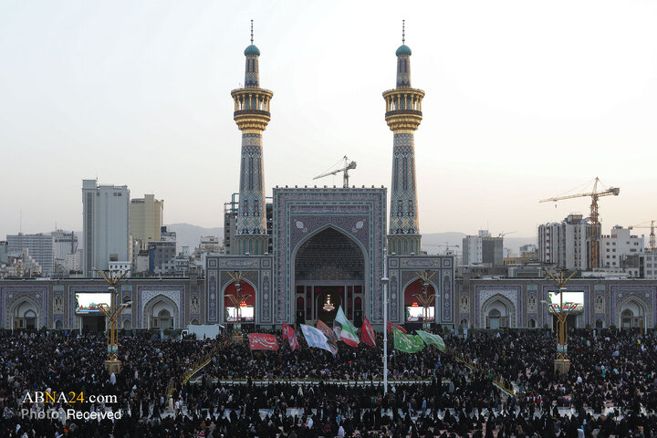 مراسم چهارپایه خوانی در حرم مطهر رضوی