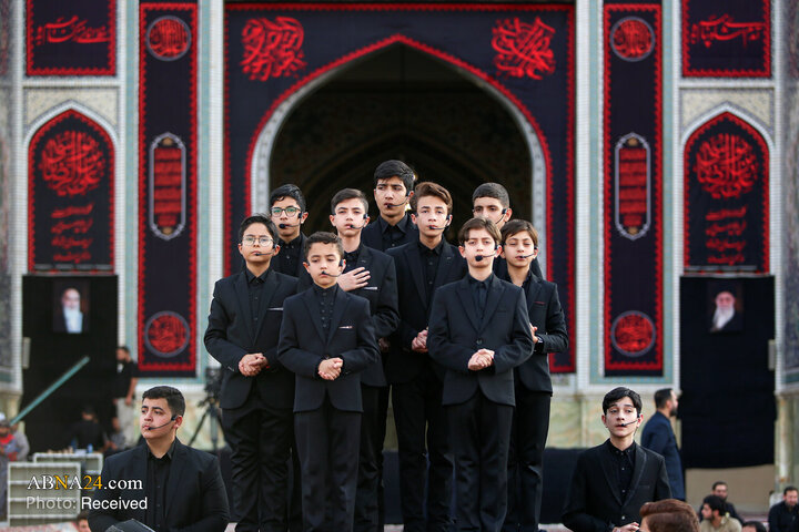 مراسم چهارپایه خوانی در حرم مطهر رضوی