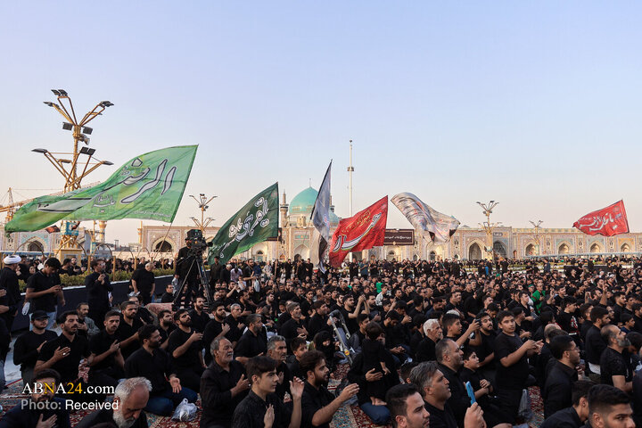 مراسم چهارپایه خوانی در حرم مطهر رضوی