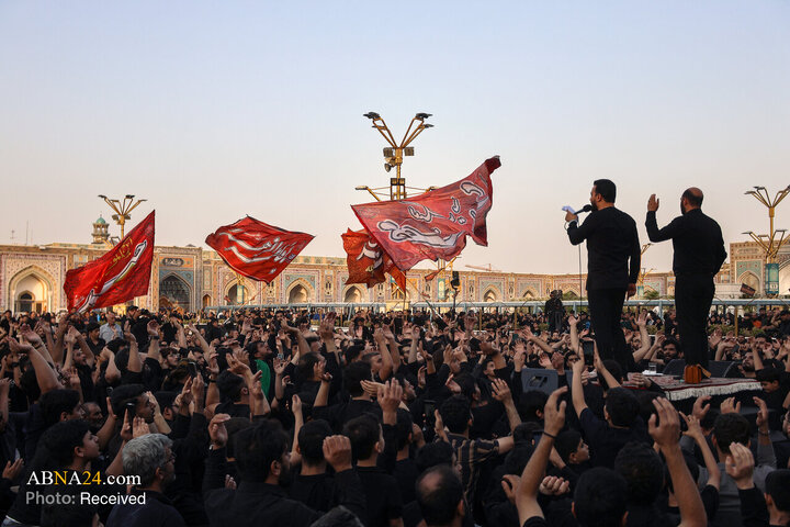 مراسم چهارپایه خوانی در حرم مطهر رضوی