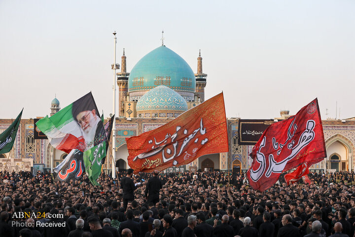 گزارش تصویری | مراسم چهارپایه خوانی در حرم مطهر رضوی