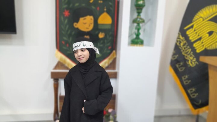 ویژه‌برنامه‌ «اِنّا عَلَی العَهد» برای کودکان عرب‌زبان در حرم امام رضا(ع) + عکس