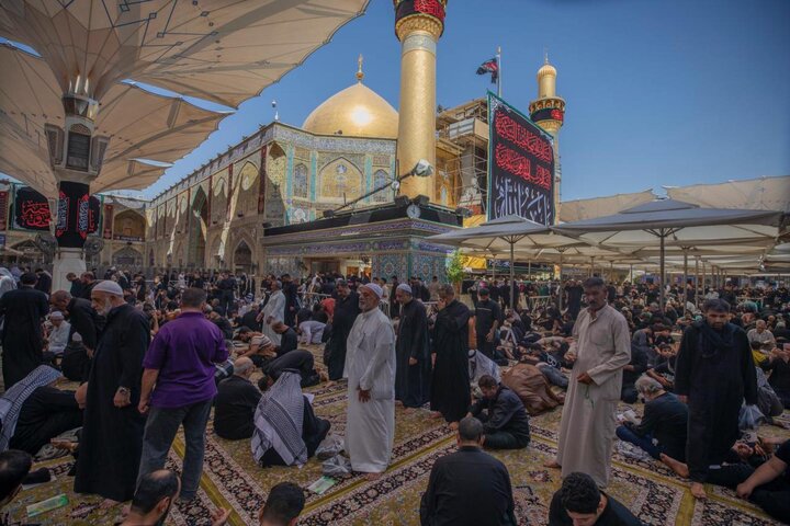 استمرار التوافد صوب مرقد أمير المؤمنين لإحياء ذكرى شهادة النبي الأكرم (ص)