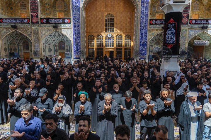 استمرار التوافد صوب مرقد أمير المؤمنين لإحياء ذكرى شهادة النبي الأكرم (ص)