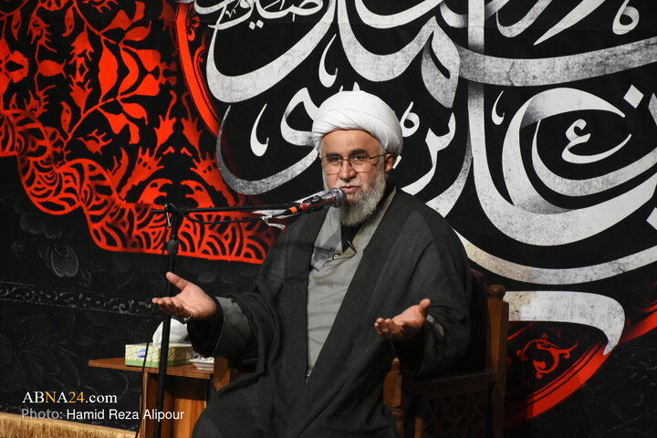 گزارش تصویری | مراسم عزاداری شهادت امام رضا(ع) با سخنرانی آیت‌الله رمضانی