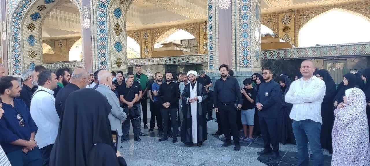 Turkish, Azeri pilgrims welcomed at Imam Reza Shrine