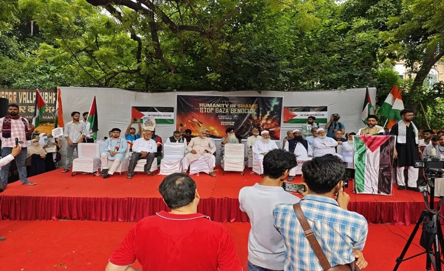 Massive Protest in Delhi Demands Action on Gaza Crisis, Deplores Israeli Aggression