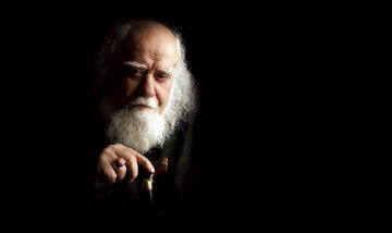 خاطرهای از علامه محمدرضا حکیمی در صلوات خاصه امام رضا(ع)