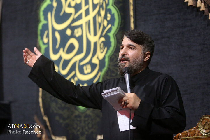 گزارش تصویری | عزاداری زائران حرم خواهر خورشید هشتم در سوگ امام رئوف