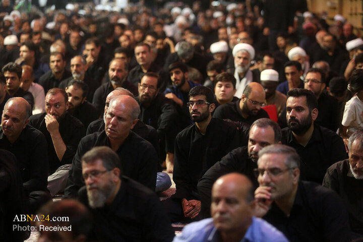تقرير مصور/ مشاركة واسعة لزوار حرم السيدة المعصومة (ع) بذكرى شهادة الإمام الرضا (ع)