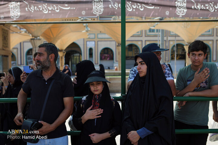 دسته عزاداری خادمان حرم حضرت معصومه(س) در سالروز شهادت امام رضا(ع)