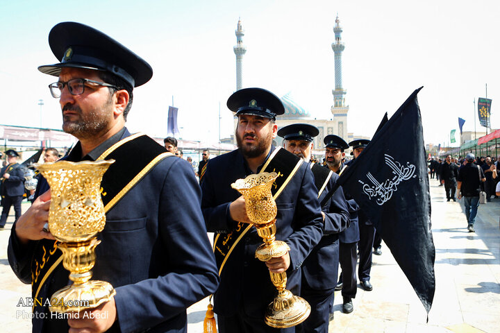 دسته عزاداری خادمان حرم حضرت معصومه(س) در سالروز شهادت امام رضا(ع)