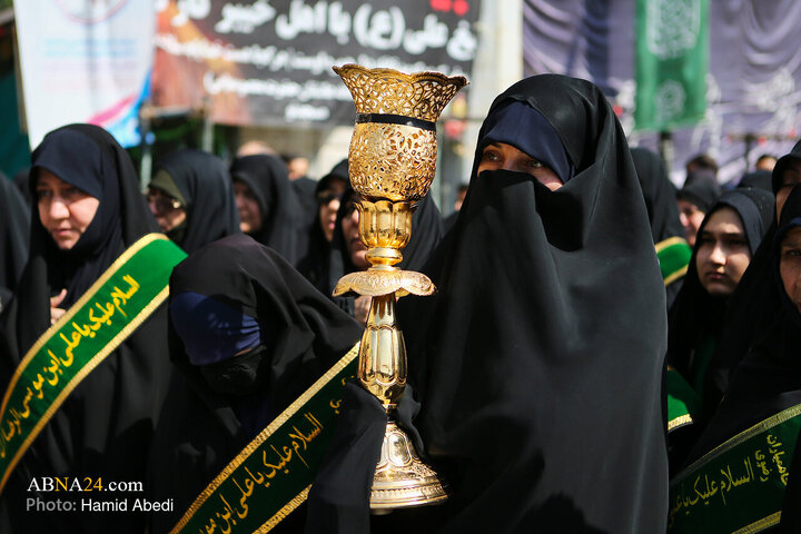 دسته عزاداری خادمان حرم حضرت معصومه(س) در سالروز شهادت امام رضا(ع)