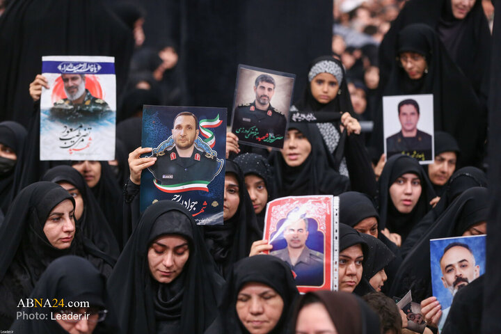 عزاداری شهادت امام رضا (ع) با حضور رهبر معظم انقلاب اسلامی