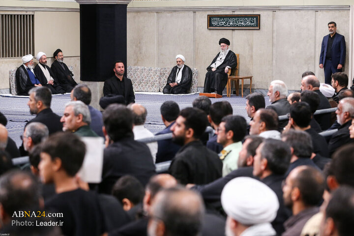 عزاداری شهادت امام رضا (ع) با حضور رهبر معظم انقلاب اسلامی