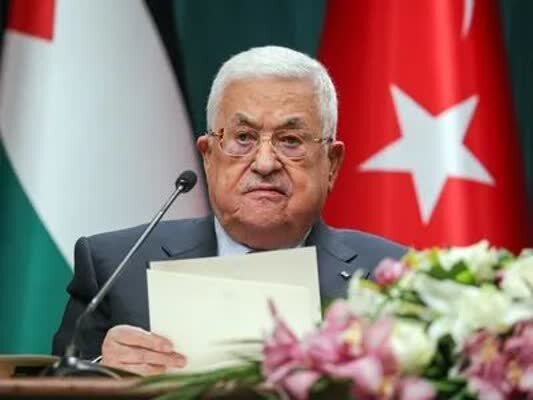 Mahmoud Abbas anuncia criação de “Comitê de Formulação da Constituição Temporária” em meio à mais feroz ofensiva colonial