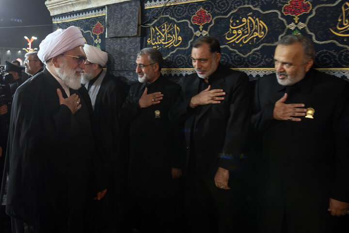 Photos (1): Khotbeh-Khani ceremony held at shrine on eve of Imam Reza’s martyrdom