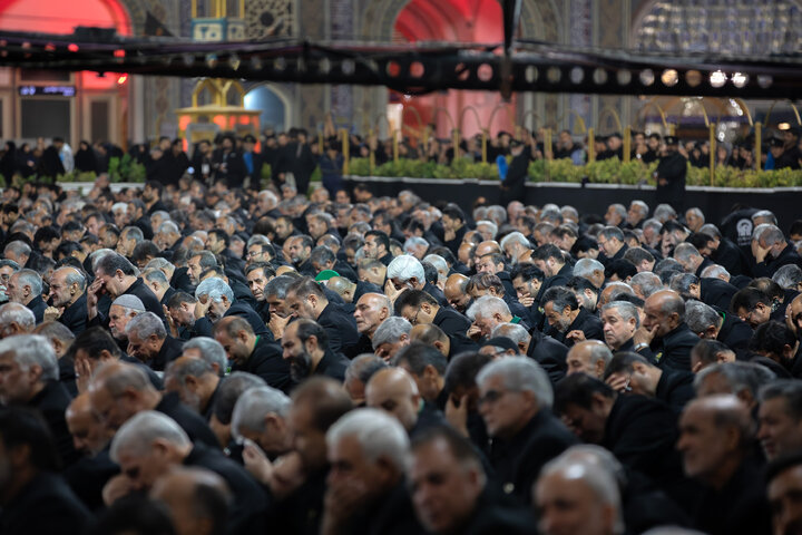 Photos (1): Khotbeh-Khani ceremony held at shrine on eve of Imam Reza’s martyrdom