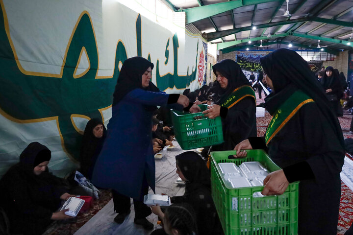 تقرير مصور/ موکب الإمام الجواد(ع) على طريق زوار مشایة الإمام الرضا (ع)