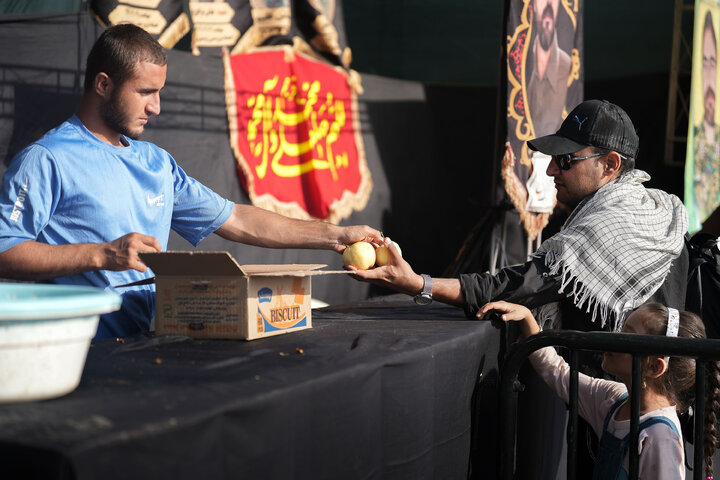 تقرير مصور/ موکب الإمام الجواد(ع) على طريق زوار مشایة الإمام الرضا (ع)