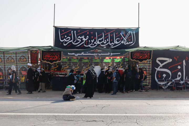 تقرير مصور/ موکب الإمام الجواد(ع) على طريق زوار مشایة الإمام الرضا (ع)