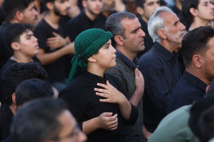 تقرير مصور/ مراسم خاصة بشهادة الرسول(ص) والإمام المجتبى (ع) في الحرم الرضوي الشریف