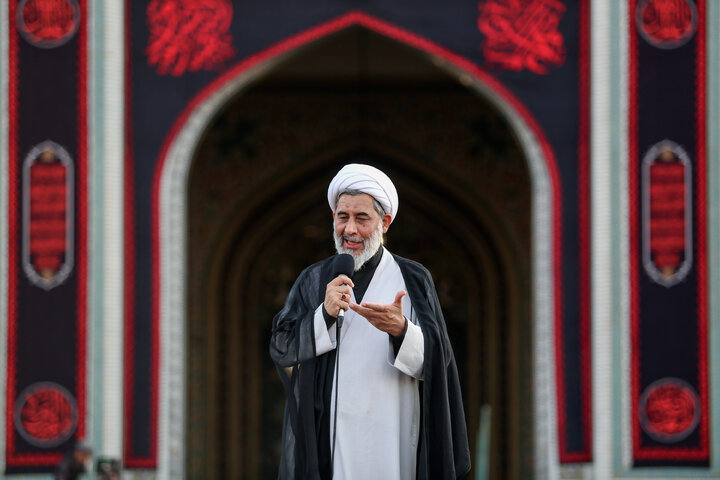 تقرير مصور/ مراسم خاصة بشهادة الرسول(ص) والإمام المجتبى (ع) في الحرم الرضوي الشریف