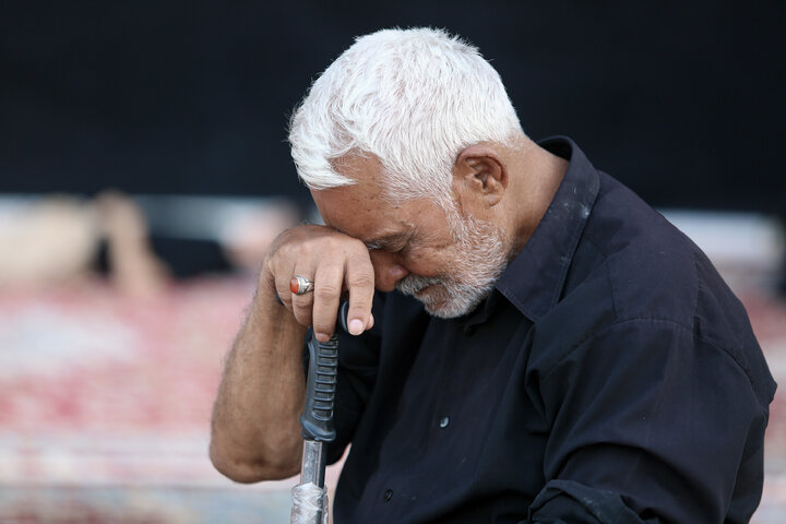 تقرير مصور/ مراسم خاصة بشهادة الرسول(ص) والإمام المجتبى (ع) في الحرم الرضوي الشریف